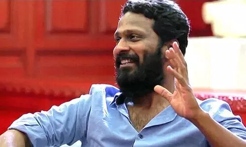 തമിഴരും കശ്മീരികളും രാജ്യത്തെ വിഭജിക്കുന്നുവത്രെ...; ഡൽഹി എയർപോർട്ടിൽ വെച്ചുള്ള അനുഭവം പങ്കുവെച്ച്​​ വെട്രിമാരൻ