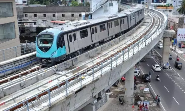കൊച്ചി മെട്രോ യാത്ര നിരക്ക് കുറച്ചു; ഏറ്റവും ഉയർന്ന ചാർജ് 50 രൂപ