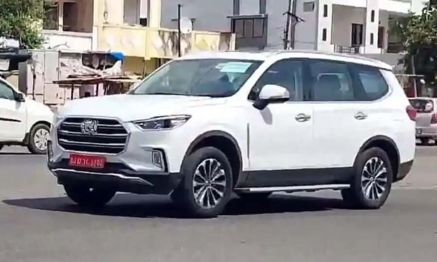 ഗ്ലോസ്​റ്റർ, എം.ജിയുടെ പതാകവാഹകൻ; സ്വയം പാർക്ക്​ ചെയ്യാനും ബ്രേക്ക്​ ചെയ്യാനും സൗകര്യം