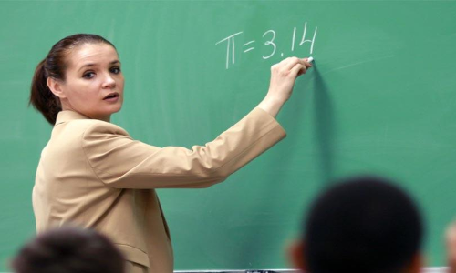 അധ്യാപക അവാർഡ്: അം​ഗീകൃത സ്കൂൾ അധ്യാപകരെയും പരിഗണിക്കണമെന്ന്