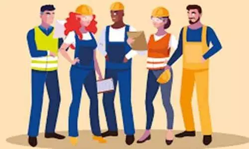 വിദഗ്ധ സ്ഥാപനവുമായി കരാറുണ്ടാക്കും: പ്രഫഷനൽ തൊഴിലാളികളുടെ റിക്രൂട്ട്മെൻറ് വ്യവസ്ഥാപിതമാക്കും –മന്ത്രാലയം വിദഗ്ധ സ്ഥാപനവുമായി കരാറുണ്ടാക്കും: പ്രഫഷനൽ തൊഴിലാളികളുടെ റിക്രൂട്ട്മെൻറ് വ്യവസ്ഥാപിതമാക്കും –മന്ത്രാലയം