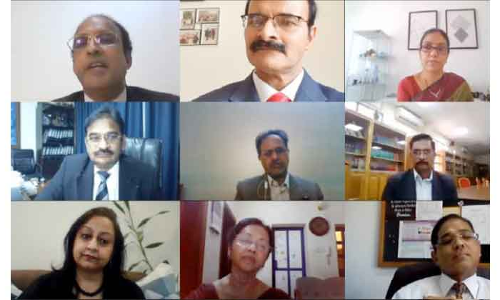 അധ്യാപകർക്ക്​ ആദരവർപ്പിച്ച്​ ഇന്ത്യൻ എംബസി