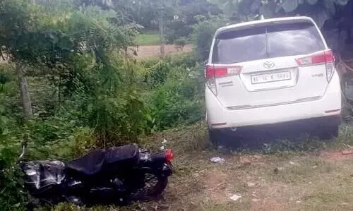 കരിപ്പൂരിലെ സ്വർണക്കടത്ത്​ സംഘത്തിൽ കൂടുതൽ പേരെന്ന്​ നിഗമനം; മറ്റൊരു കാറിലുണ്ടായിരുന്നത്​ മൂന്നുപേർ