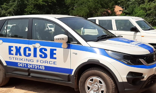 sweets and tobacco products seized