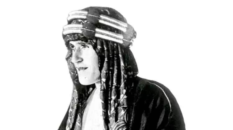 ലോറൻസ് ഓഫ് അറേബ്യ താമസിച്ച വീട് പുരാവസ്തു കേന്ദ്രമാക്കുന്നു ലോറൻസ് ഓഫ് അറേബ്യ താമസിച്ച വീട് പുരാവസ്തു കേന്ദ്രമാക്കുന്നു