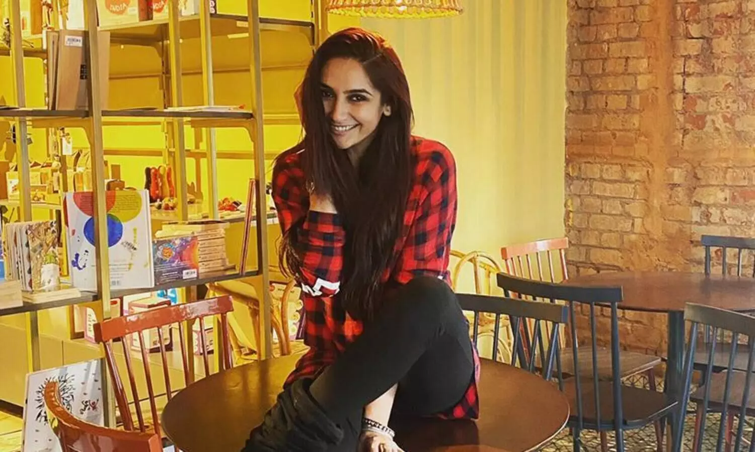 മയക്കുമരുന്ന് കേസ്: അന്വേഷണത്തോട് സഹകരിക്കാതെ നടി രാഗിണി ദ്വിവേദി