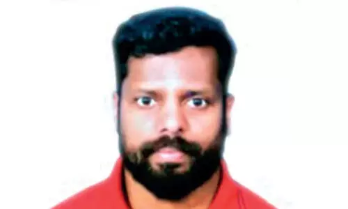 ഇ​രു​വൃ​ക്ക​യും ത​ക​രാ​റി​ലാ​യ യു​വാ​വ് ചി​കി​ത്സാ​സ​ഹാ​യം തേ​ടു​ന്നു