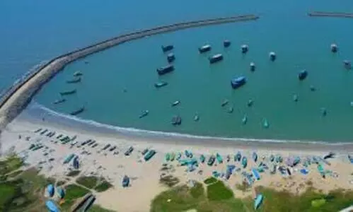 കടലിൽ കാണാതായത്​ 60 പേരെ; 24 പേരെ രക്ഷിച്ചു