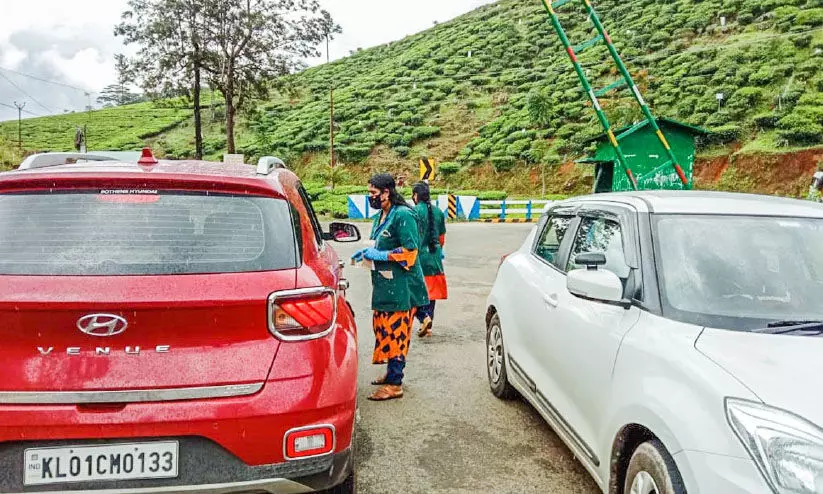 വഴികാട്ടാന്‍ വാഗമണ്‍ ഹരിത ചെക്ക്​പോസ്​റ്റുകൾ പ്രവര്‍ത്തനം തുടങ്ങി