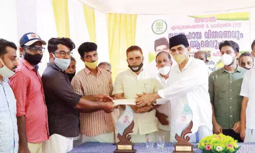 മദ്​റസ അധ്യാപകർക്ക് സാന്ത്വനമായി തണൽ