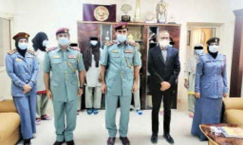 175 തടവുകാര്‍ക്ക് നാടണയാന്‍ സൗകര്യമൊരുക്കിയ ഫിറോസ്‌ മർച്ചൻറിന്​ അജ്മാന്‍ പൊലീസ് ആദരം