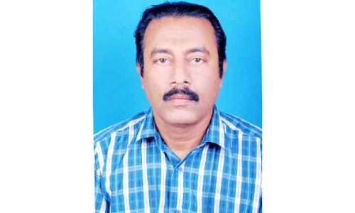 കു​​ഞ്ഞാ​​ടു​​ക​​ൾ കോ​​ട​​തി ക​​യ​​റു​​മ്പോ​​ൾ