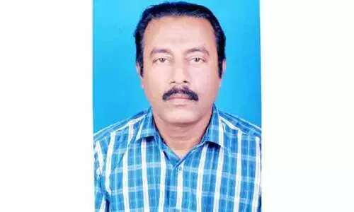 കു​​ഞ്ഞാ​​ടു​​ക​​ൾ കോ​​ട​​തി ക​​യ​​റു​​മ്പോ​​ൾ