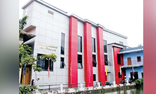 ജയൻ ഹാളിൽ ഒരു കല്യാണം കൂടിയാലോ...