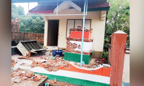 പയ്യന്നൂരില്‍ സജിത് ലാല്‍ സ്മാരക മന്ദിരത്തിനു നേരെ വീണ്ടും അക്രമം