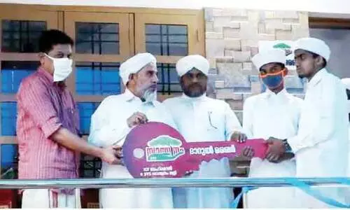 ഐ.​സി.​എ​ഫ് ദാ​റു​ല്‍ ഖൈ​ര്‍ 64ാമ​ത് വീ​ട് താ​ക്കോ​ൽ​ദാ​നം