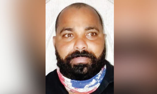 മദ്യവിൽപന: ഓടി രക്ഷപ്പെട്ടയാൾ കീഴടങ്ങി