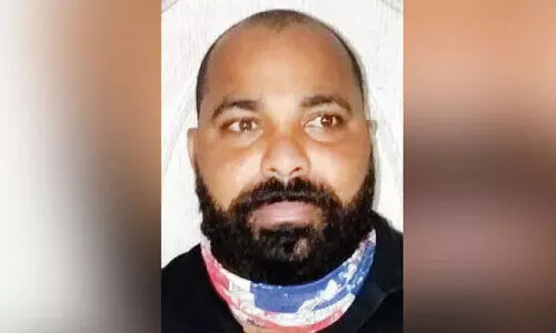 മദ്യവിൽപന: ഓടി രക്ഷപ്പെട്ടയാൾ കീഴടങ്ങി