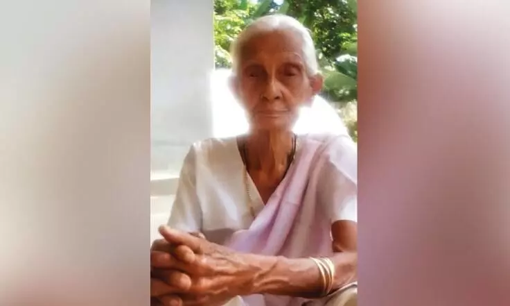 തൊണ്ണൂറിെൻറ നിറവിലും വായനശീലവുമായി വയോധിക തൊണ്ണൂറിെൻറ നിറവിലും വായനശീലവുമായി വയോധിക