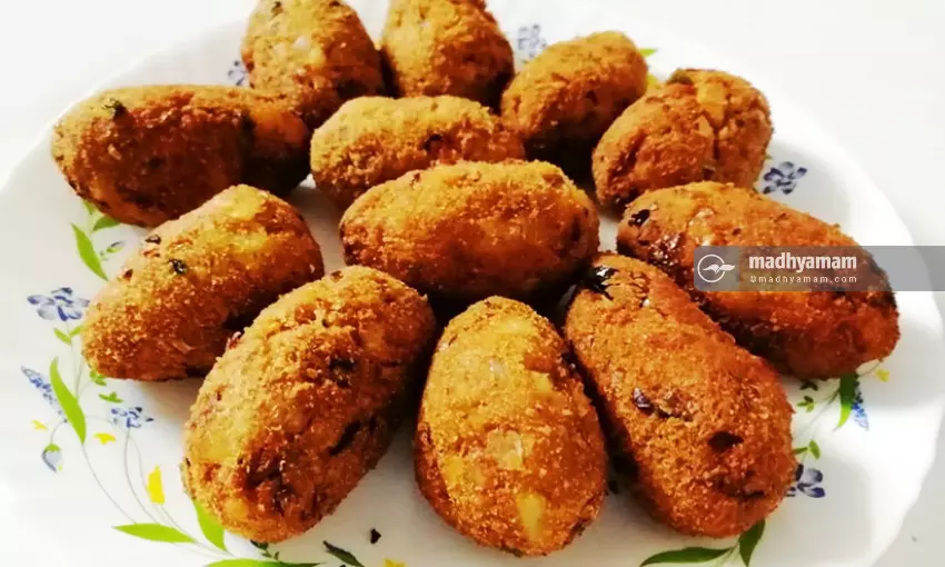 കുബ്ബൂസിനൊപ്പം എഗ് കബാബ് പൊളിക്കും