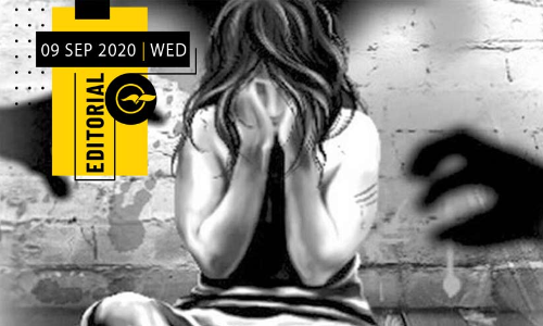 അ​പ​മാ​ന​ഭാ​ര​ത്താ​ൽ ത​ല​കു​നി​ക്കേ​ണ്ട കേ​ര​ളം