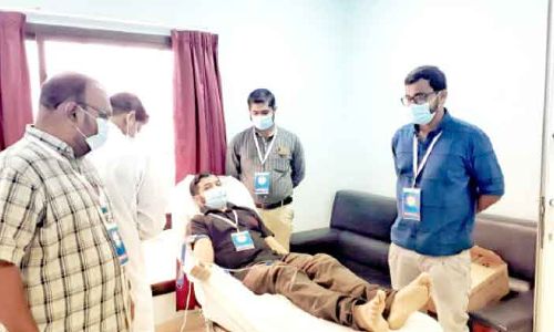 സ​ലാ​ല​യി​ൽ ര​ക്ത​ദാ​ന ക്യാ​മ്പ്