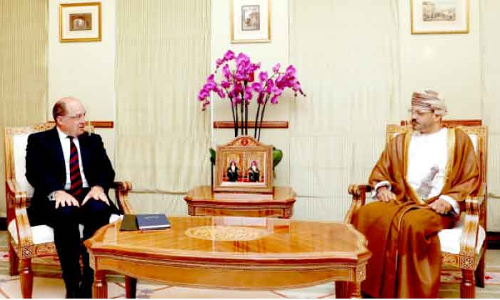 ബ്രി​ട്ടീ​ഷ്​ പ്ര​തി​രോ​ധ സെ​ക്ര​ട്ട​റി ഒ​മാ​നി​ൽ