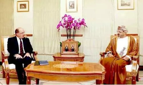 ബ്രി​ട്ടീ​ഷ്​ പ്ര​തി​രോ​ധ സെ​ക്ര​ട്ട​റി ഒ​മാ​നി​ൽ