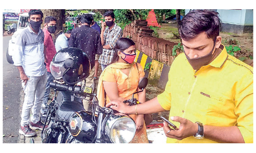 നീ​ല​ഗി​രി ജി​ല്ല​യി​ലേ​ക്ക് യാ​ത്ര​ക്കാർ വ​ർ​ധി​ച്ചു; നി​ബ​ന്ധ​ന ക​ടു​പ്പി​ച്ച് ത​മി​ഴ്നാ​ട്