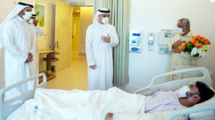 അബൂദബിയിലെ സ്‌ഫോടനം: ചികിത്സയിലുള്ളവരെ ശൈഖ് ഖാലിദ് ബിൻ മുഹമ്മദ് സന്ദർശിച്ചു