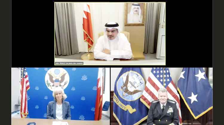 യു.​എ​സ് അ​ഞ്ചാം ക​പ്പ​ൽ​പ്പ​ട മേ​ധാ​വി​യു​മാ​യി കി​രീ​ടാ​വ​കാ​ശി ച​ര്‍ച്ച ന​ട​ത്തി