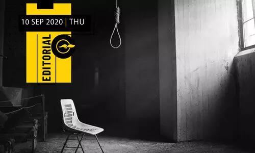 ആ​ത്മ​ഹ​ത്യ​യി​ൽ തൂ​ങ്ങി​യാ​ടു​ന്ന കേ​ര​ളം