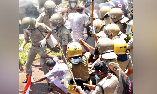 യൂത്ത് കോൺഗ്രസ് ക്രൈം ബ്രാഞ്ച് ഓഫിസ് മാർച്ചിൽ സംഘർഷം