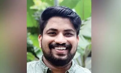 കളഞ്ഞുകിട്ടിയ സ്വർണമടങ്ങിയ ബാഗ്​ തിരിച്ചുനൽകി