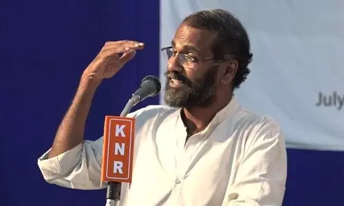 രാജ്യത്ത്​ വിഭജനകാലത്തെ ഓർമിപ്പിക്കുന്ന സാഹചര്യങ്ങൾ -സുനിൽ പി. ഇളയിടം
