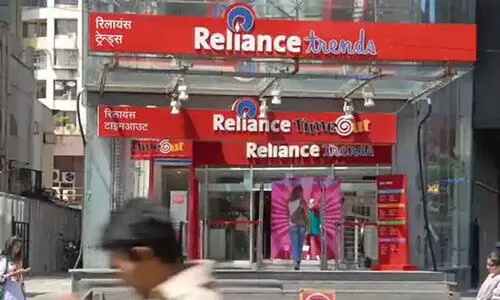 റിലയൻസ് റീട്ടെയിലിൽ ചരിത്ര നിക്ഷേപത്തിനൊരുങ്ങി ആമസോൺ; 40 % ഓഹരി വാങ്ങുക 20 ബില്യൺ ഡോളറിന് റിലയൻസ് റീട്ടെയിലിൽ ചരിത്ര നിക്ഷേപത്തിനൊരുങ്ങി ആമസോൺ; 40 % ഓഹരി വാങ്ങുക 20 ബില്യൺ ഡോളറിന്