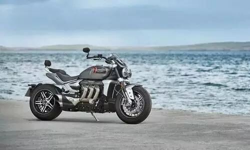 ട്രയംഫ്​​ റോക്കറ്റ്​ വിപണിയിൽ; വില 18.4 ലക്ഷം