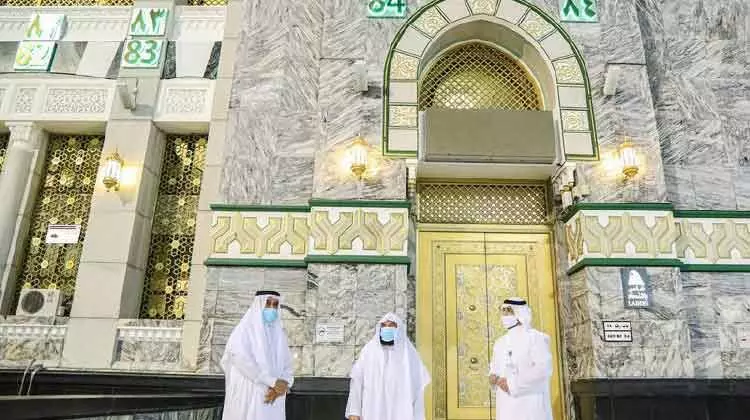 ഹറമിലെ കവാടങ്ങൾക്ക് നമ്പറിടുന്നു ഹറമിലെ കവാടങ്ങൾക്ക് നമ്പറിടുന്നു