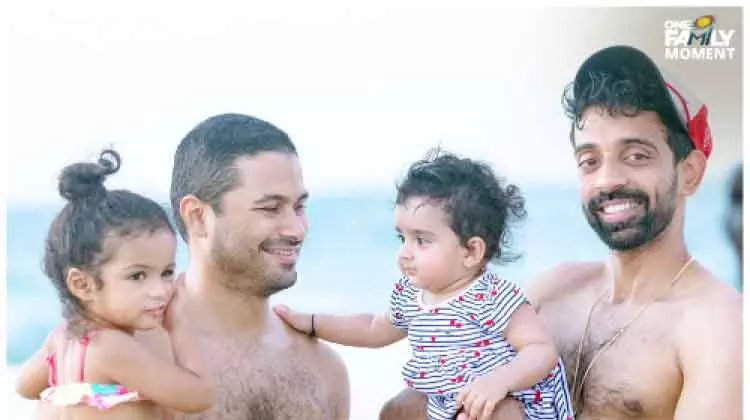 ബീച്ചിൽ തകർത്തുകുളിച്ച് താരങ്ങൾ ബീച്ചിൽ തകർത്തുകുളിച്ച് താരങ്ങൾ