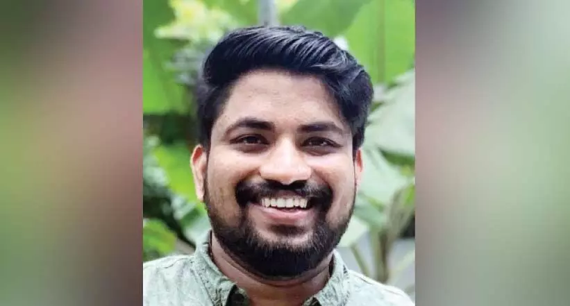 കളഞ്ഞുകിട്ടിയ സ്വർണമടങ്ങിയ ബാഗ്​ തിരിച്ചുനൽകി