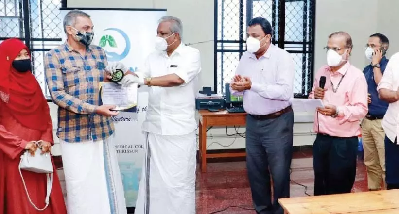 പ്രാണ ഓക്സിജൻ പദ്ധതി: ഇതുവരെ 221 യൂനിറ്റുകൾ; സ്​പോൺസർമാർക്ക്​ സർട്ടിഫിക്കറ്റുകൾ വിതരണം ചെയ്​തു