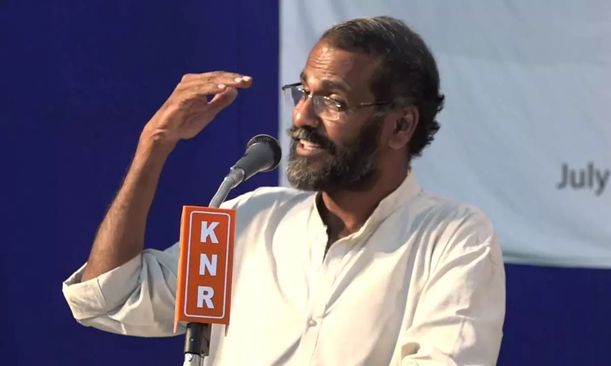 പന്തീരാങ്കാവ് യു.എ.പി.എ കേസ്; ഇടതുപക്ഷം ആത്മപരിശോധന നടത്തണം -സുനിൽ പി. ഇളയിടം