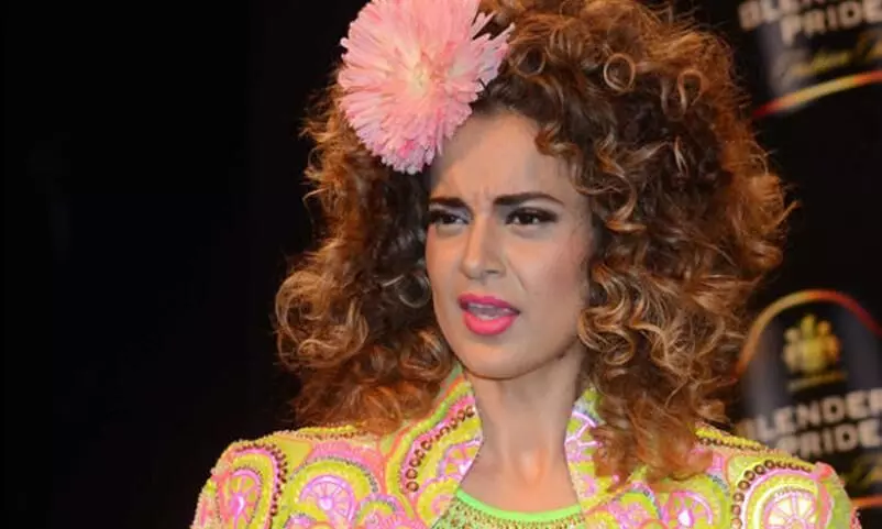 മഹാരാഷ്ട്ര സർക്കാറിനെ കുരുക്കാൻ കങ്കണയെ മുൻനിർത്തി നീക്കങ്ങളുമായി ബി.ജെ.പി മഹാരാഷ്ട്ര സർക്കാറിനെ കുരുക്കാൻ കങ്കണയെ മുൻനിർത്തി നീക്കങ്ങളുമായി ബി.ജെ.പി