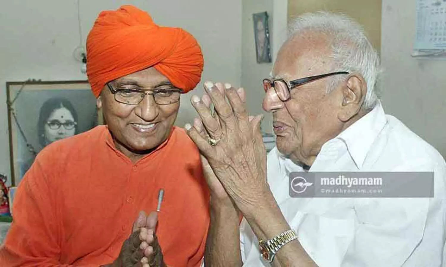 അ​ന്യാ​യ​ങ്ങ​ൾ​ക്കെ​തി​രെ ജ്വ​ലിച്ച അഗ്​നിദേവൻ