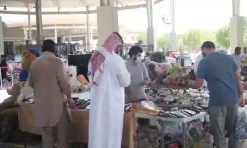 ഫ്രൈഡേ മാർക്കറ്റ്​ വീണ്ടും തുറന്നു;   ആദ്യദിനം തിരക്ക്​ കുറവ്