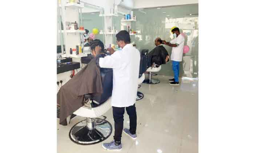 കോവിഡ്​മുക്​തമാക്കാം, ബാർബർ ഷോപ്പുകൾ