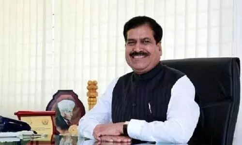 കേന്ദ്രമന്ത്രി സുരേഷ്​ അൻഗാദിക്ക്​ കോവിഡ്​