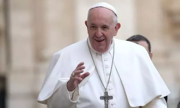 പോപിെൻറ അടുത്ത സഹായിക്ക് കോവിഡ് പോപിെൻറ അടുത്ത സഹായിക്ക് കോവിഡ്