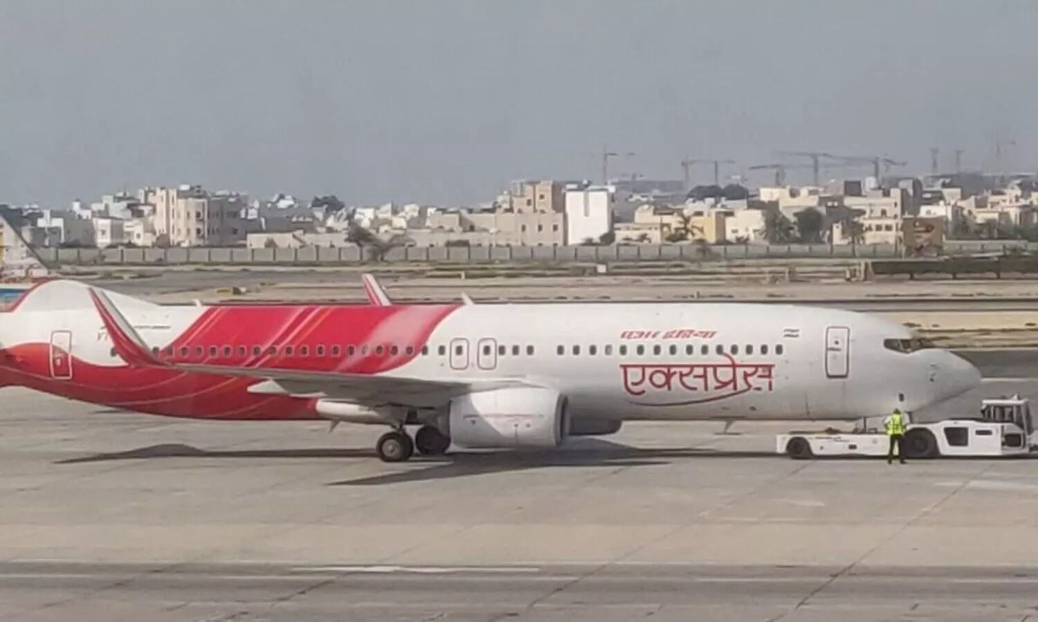 വിലക്ക്​ മാറി; എയർ ഇന്ത്യ ദുബൈയിലേക്കുള്ള സർവീസ്​ തുടരും