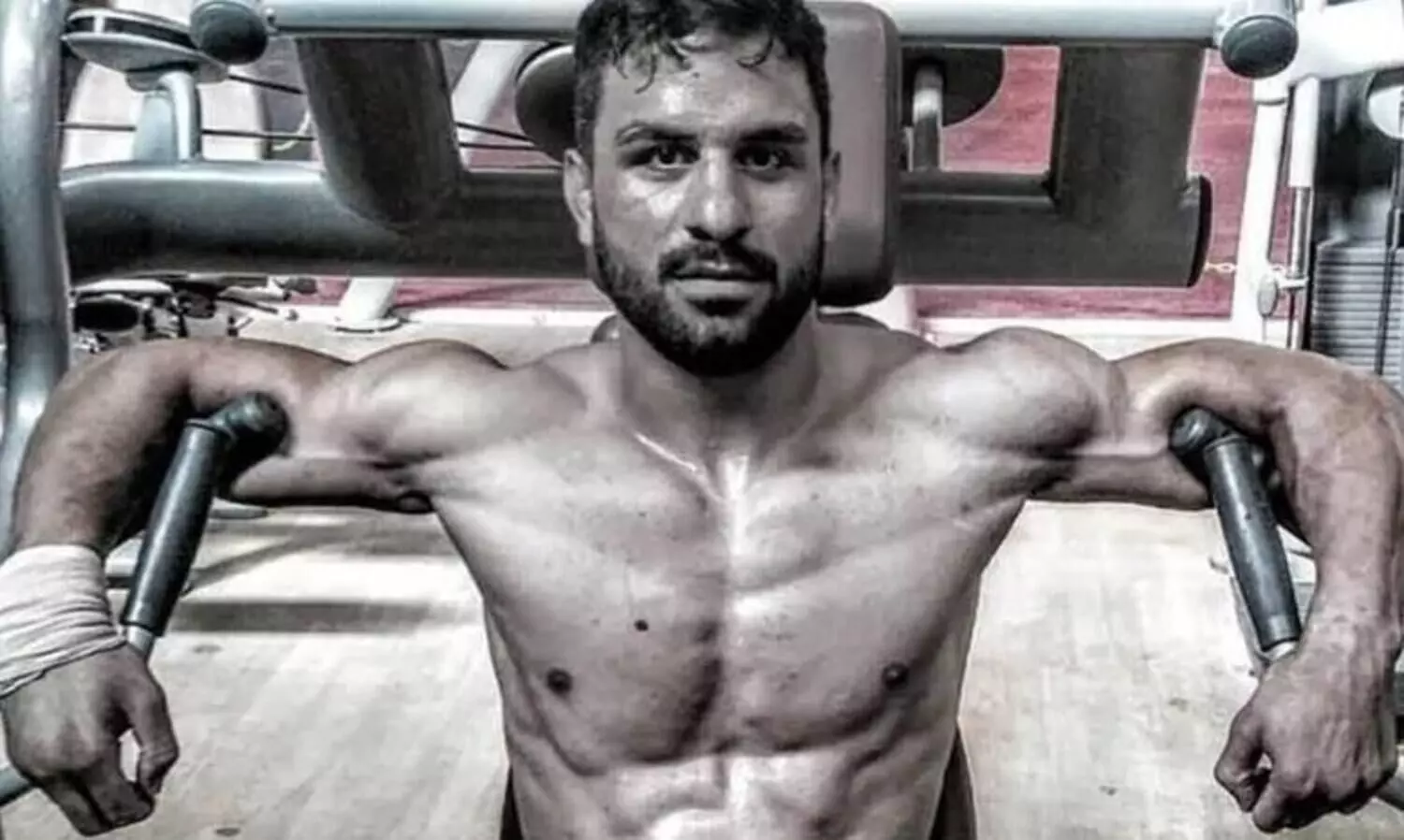 ലോകത്തി​െൻറ അപേക്ഷ തള്ളി; ഗുസ്​തി ചാമ്പ്യ​െൻറ വധശിക്ഷ നടപ്പാക്കി ഇറാൻ